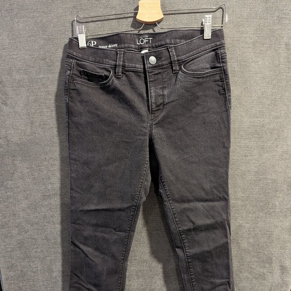 Loft Super Skinny Black Jeggings, Size 6P